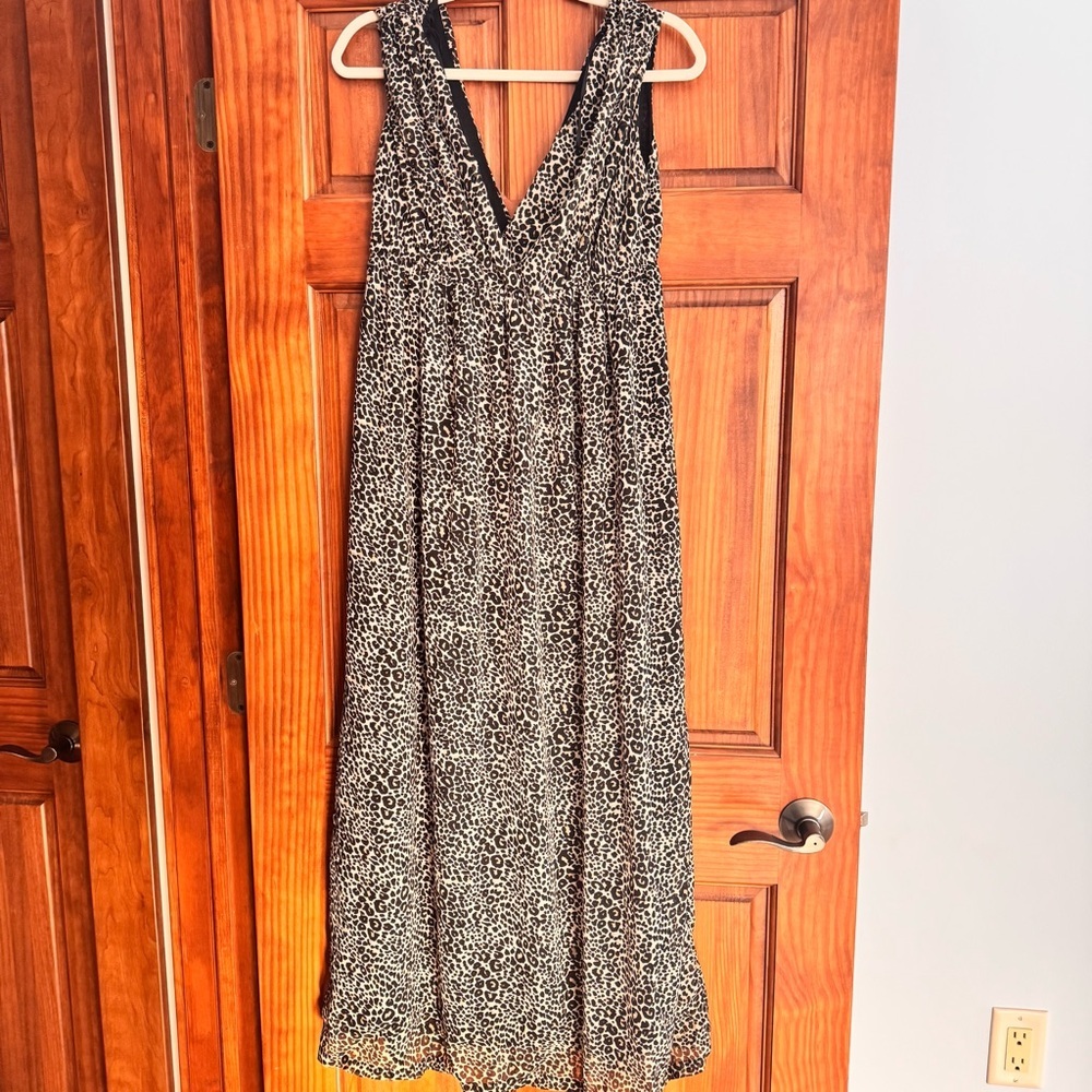 H&M Sleeveless Maxi Dress Women’s 2 Black Brown Leopard Cheetah V Neck Beach